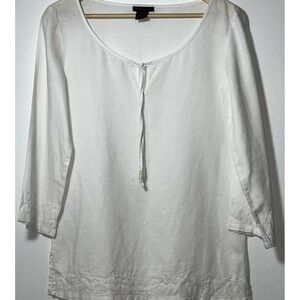 The Limited White Embroidered Scoop Neck Blouse
